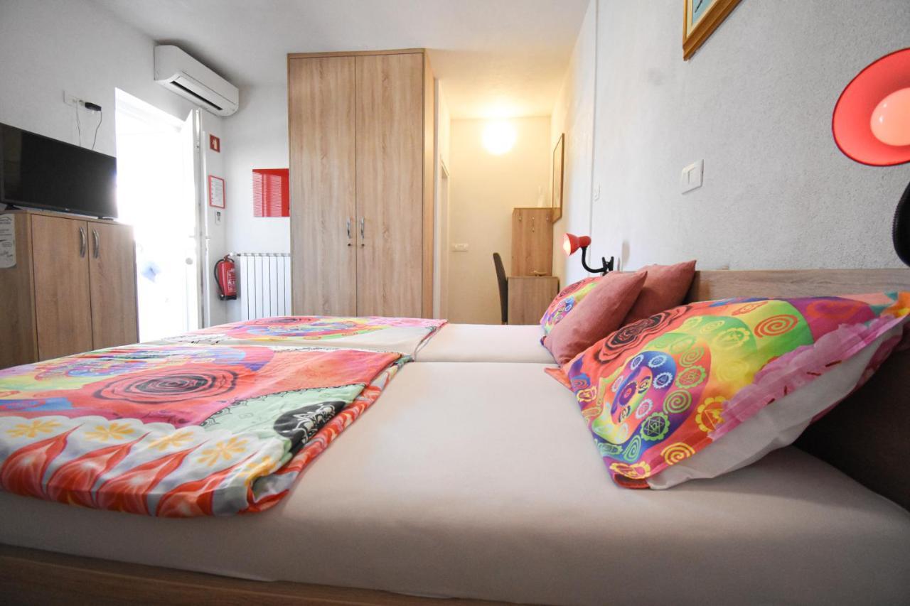 Apartmaji Sobe Zvezda Pobegi Bagian luar foto